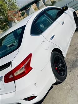 نيسان سنترا